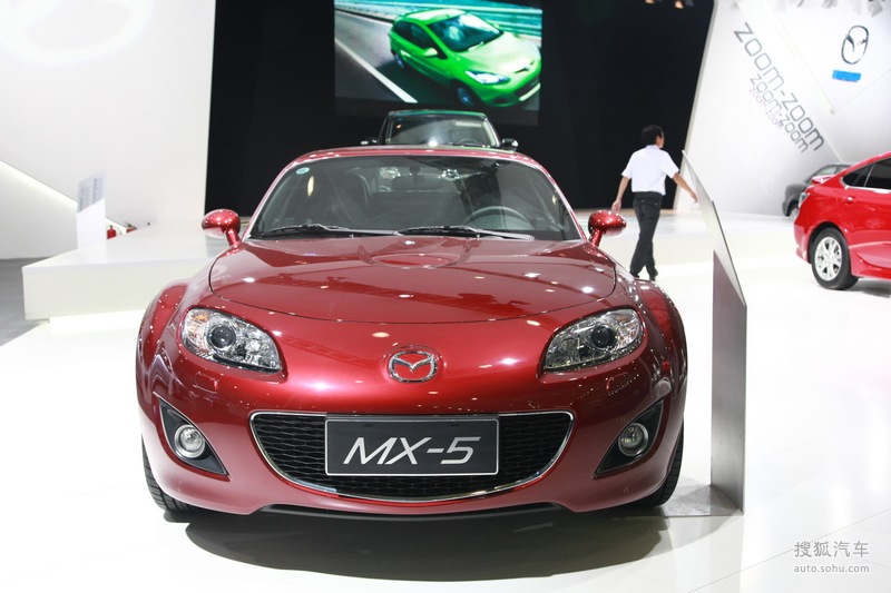 马自达MX-5