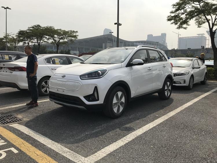 起亚KX3 EV