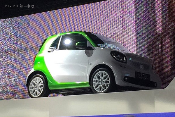 smart fortwo EV