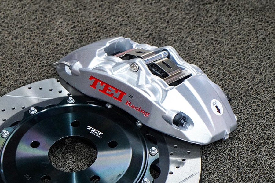 马自达昂克赛拉​​前后轮刹车改装TEI Racing P系列街道版性能刹车卡钳套件